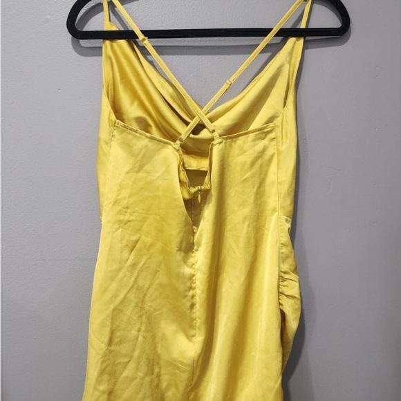 BOOHOO , size 12 new ,Yellow color - Picture 2 of 7